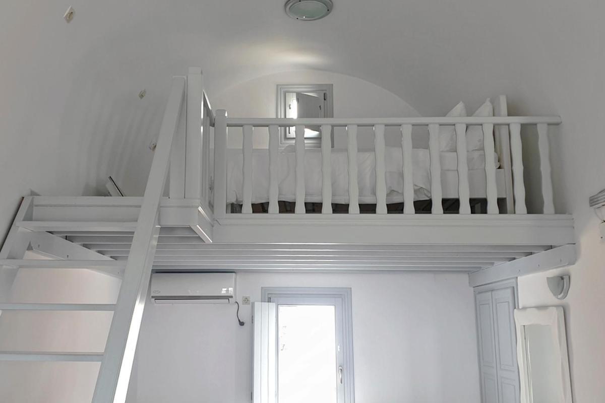 Phaos Santorini Suites Imerovigli  Bagian luar foto