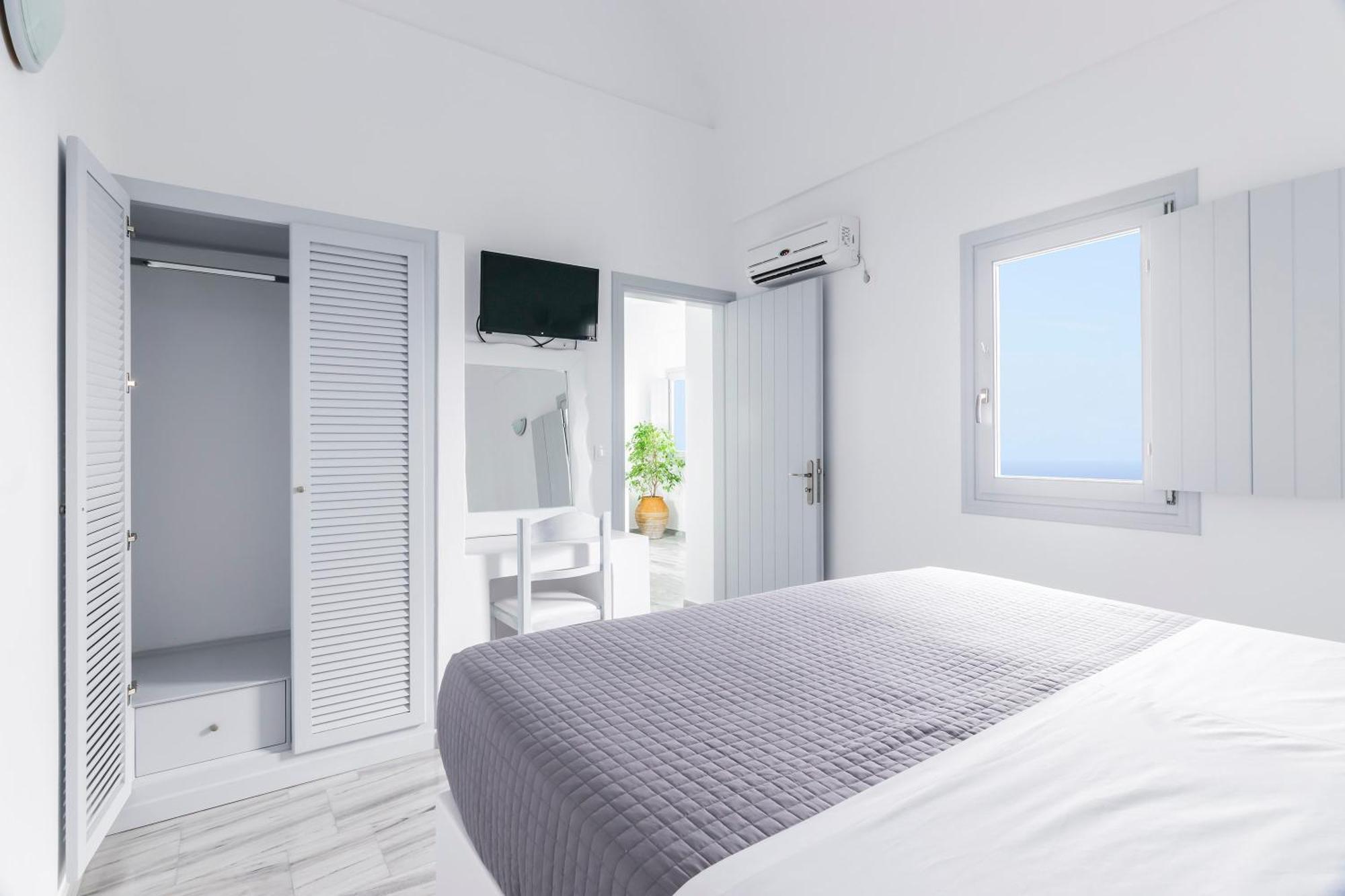 Phaos Santorini Suites Imerovigli  Bagian luar foto